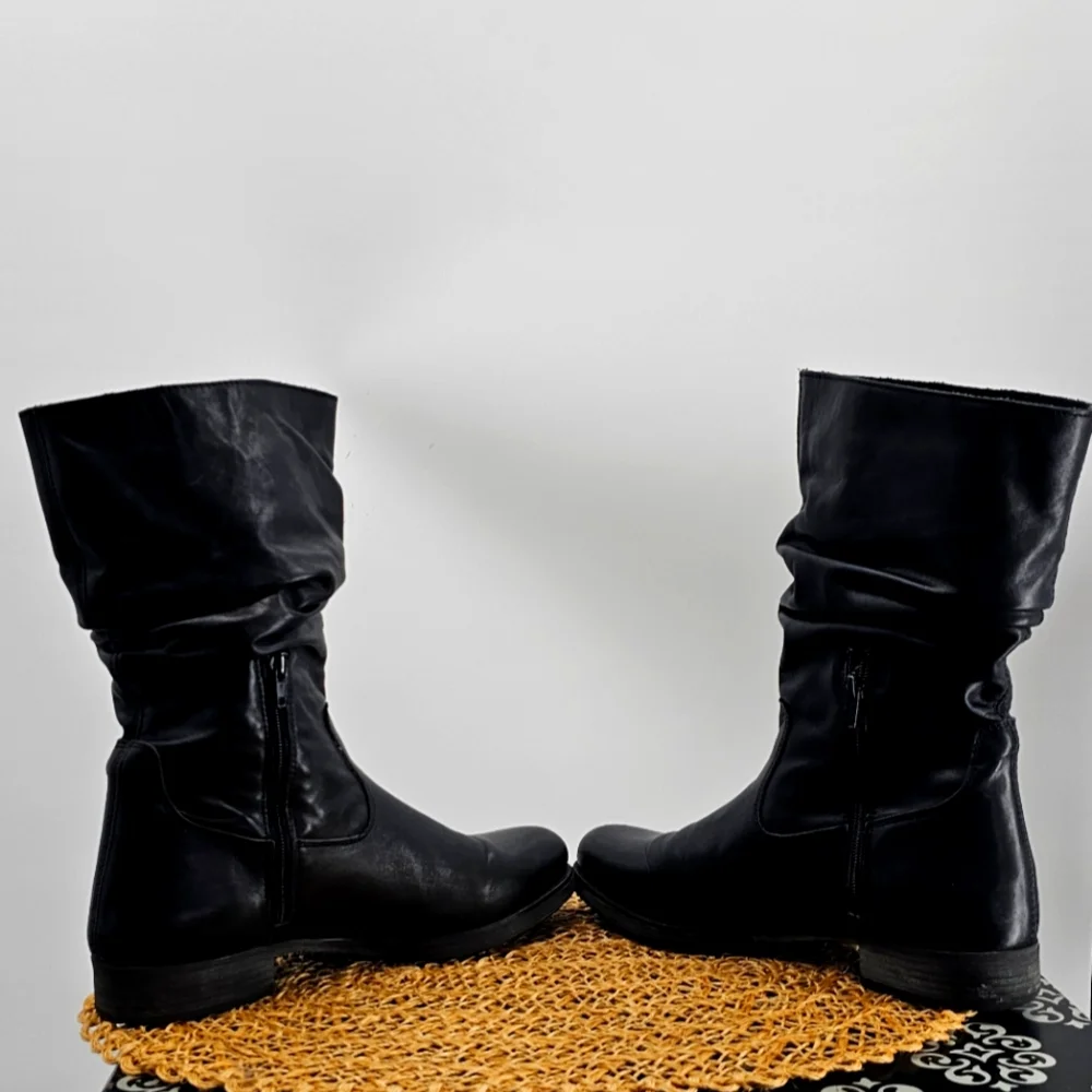 Tara M. Black Leather Boots Size 41